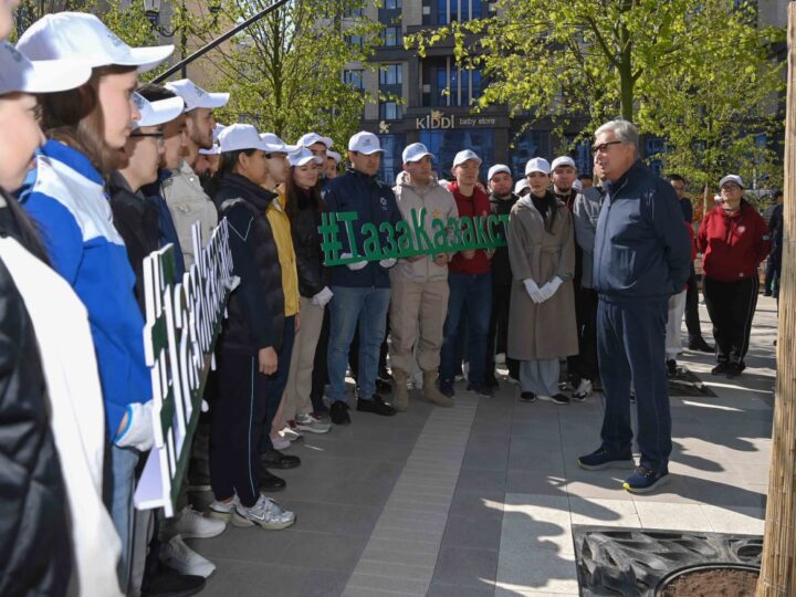 Сенбілік барысында Қасым-Жомарт Тоқаев жастармен әңгімелесті