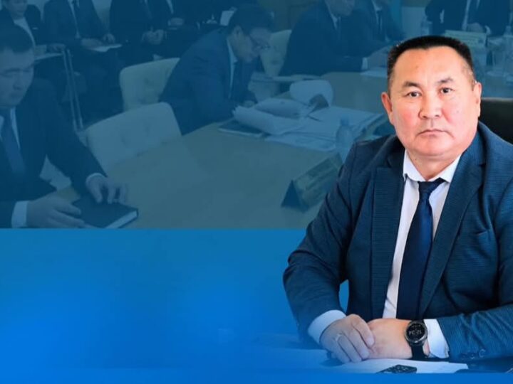 Ұлытау ауданының әкімі тұрғындармен кездеседі
