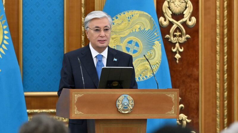 Мемлекет басшысы Қасым-Жомарт Тоқаев медицина саласы қызметкерлерін марапаттау рәсімінде сөз сөйледі