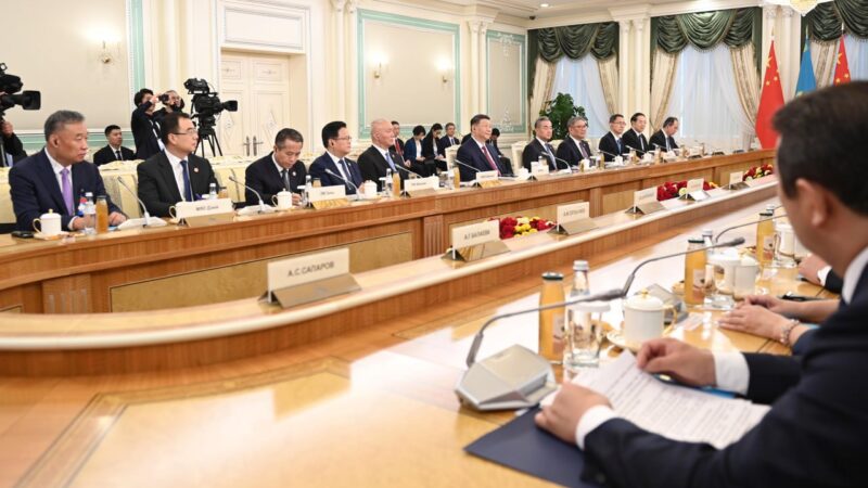 Президент Қытайды Қазақстанның тату көршісі және уақыт тезінен өткен сенімді стратегиялық серіктесі деп атады