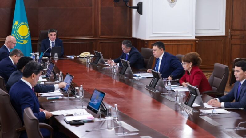 Олжас Бектенов: Президенттің «Таза Қазақстан» бастамасы экологиялық мәдениетті, туған жерімізге деген жанашырлық сезімді қалыптастырады