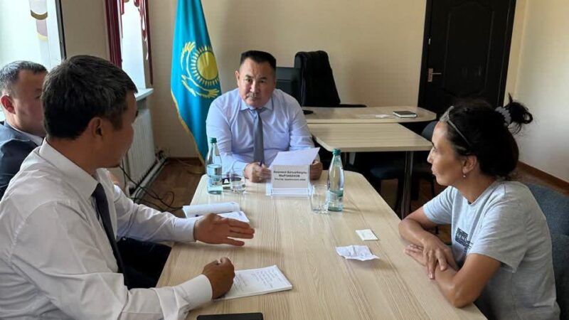 АУДАН ӘКІМІ ЖЕЗДІ КЕНТІНІҢ ТҰРҒЫНДАРЫН ҚАБЫЛДАДЫ