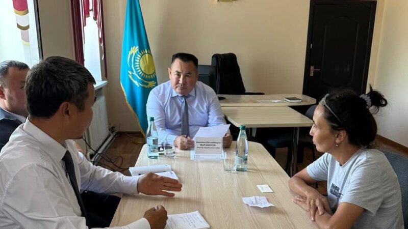 Жезді кентіндегі кездесу өзекті мәселелерді көтерді