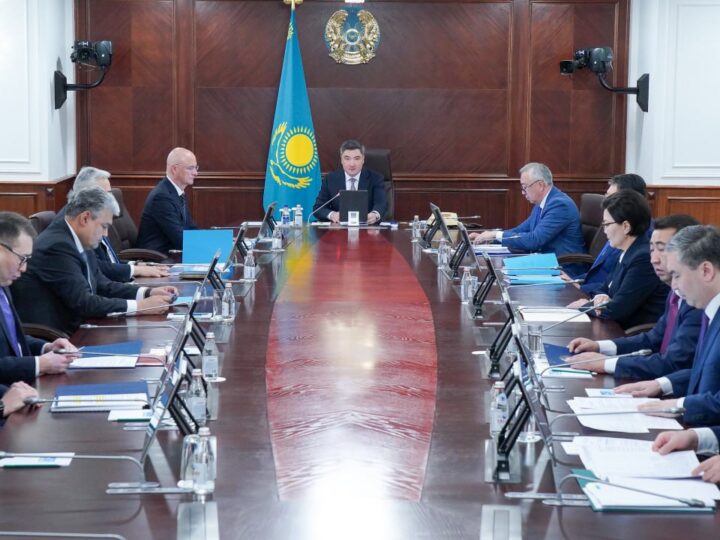 Бағаны тұрақтандыру – Үкімет пен әкімдіктер жұмысының маңызды басымдығы – Олжас Бектенов