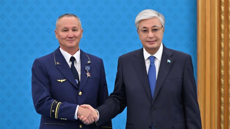 Ұлытау облысының теміржолшысы мемлекеттік наградамен марапатталды