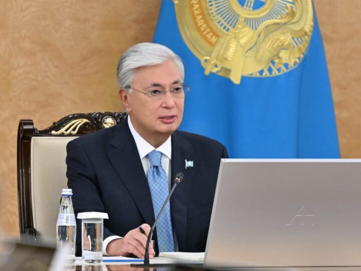 Мемлекет басшысы жасанды интеллектіні дамыту мәселелері жөнінде кеңес өткізді