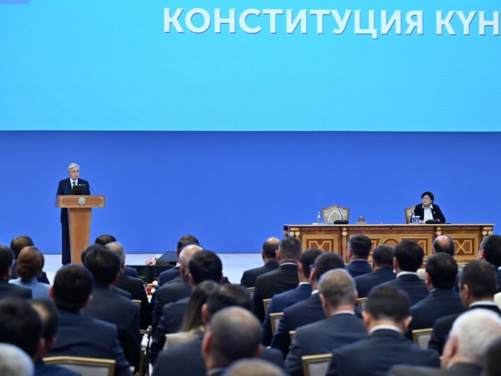 Мемлекет басшысы: Білімді жас ұрпақ келешекке көз тігеді