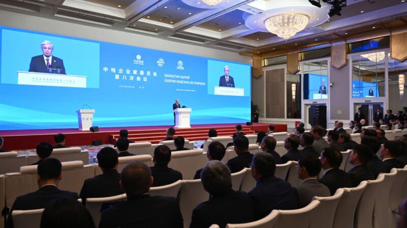 Президент: «Қытай Қазақстан экономикасына 27 миллиард доллар инвестиция салды»