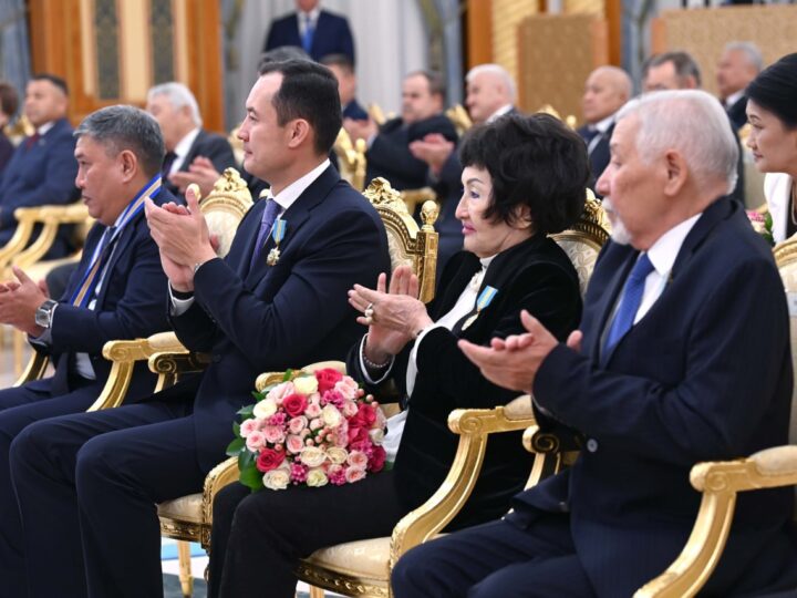 Мемлекет басшысы қоғамдағы еңбек адамының орны туралы пікір білдірді
