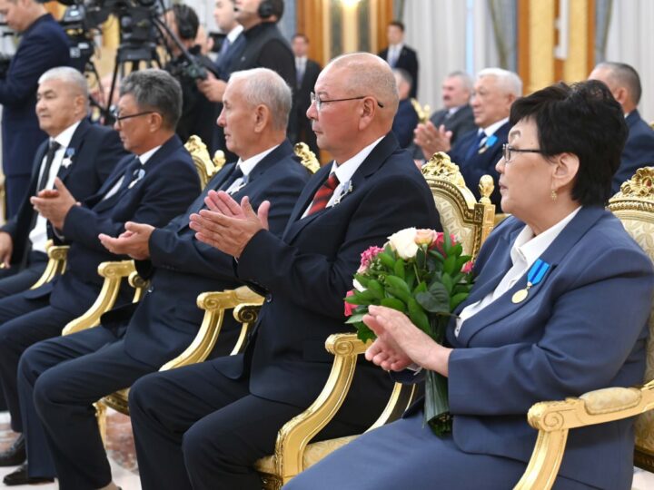 Мемлекет басшысы: «Қытайлық серіктестермен бірге мұнай-газ саласында көптеген жоба жүзеге асырылып жатыр»
