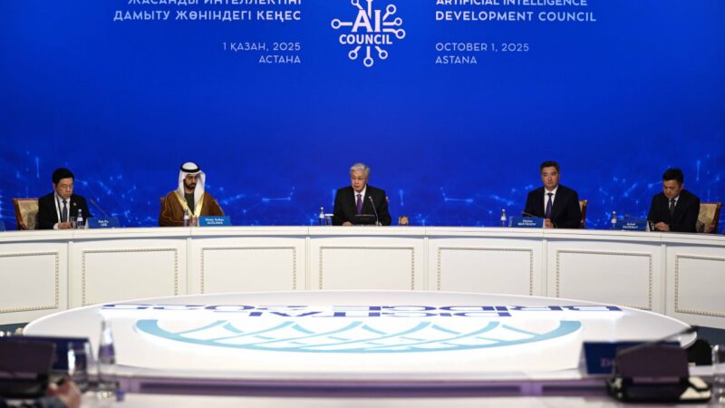 Қасым-Жомарт Тоқаев: «AI-Sana бағдарламасы аясында 440 мыңнан астам студент жасанды интеллект саласы бойынша арнайы сертификатқа ие болды»
