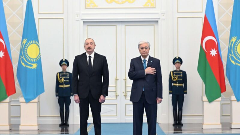 «Ақорда» резиденциясында елімізге мемлекеттік сапармен келген Әзербайжан Президентін ресми қарсы алу рәсімі өтті