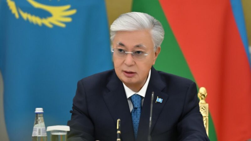 Қазақстан мен Әзербайжан Президенттері брифинг өткізді