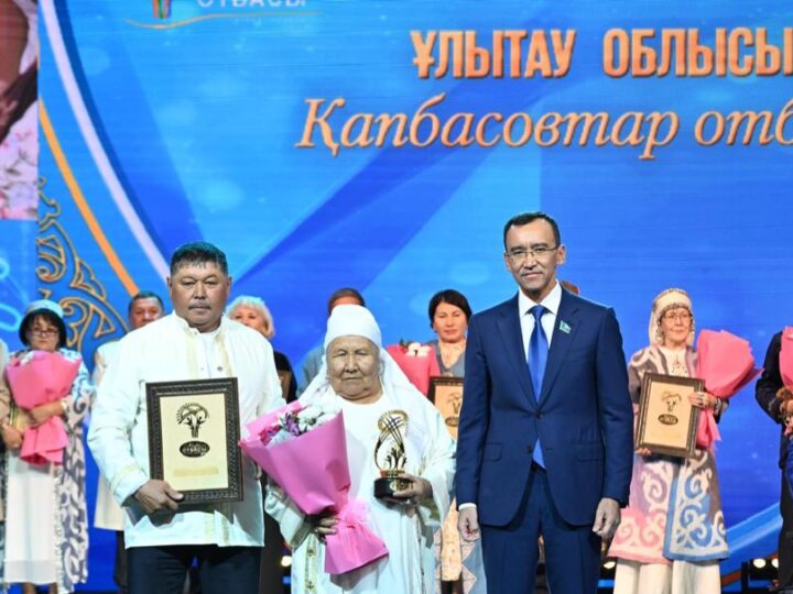 Жаңаарқалық отбасы «Мерейлі отбасы – 2025» ұлттық байқауында жүлдегер атанды