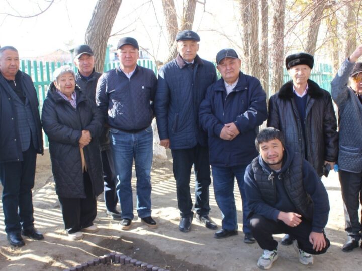 Қарашаңырақтағы еңбек күні