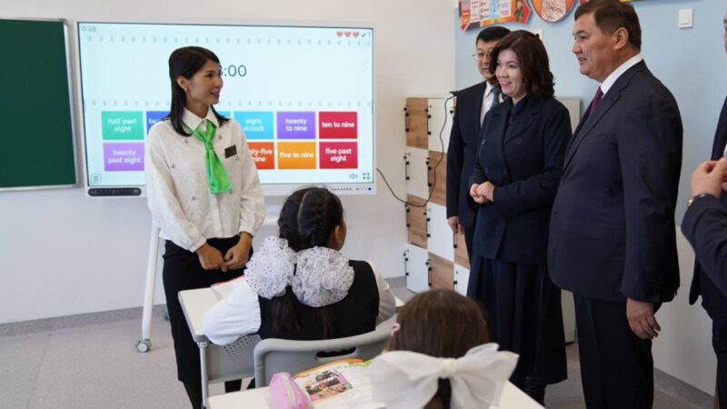 Қызылорда облысында оныншы «Келешек мектебі» ашылды – Оқу-ағарту министрі Жұлдыз Сүлейменова өңірге жұмыс сапарымен барды