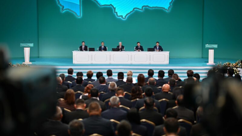 Президент: «Кадрлар құрамын жаңарту үдерісі биліктің бүкіл тармағында және барлық деңгейде жүргізіліп жатыр»