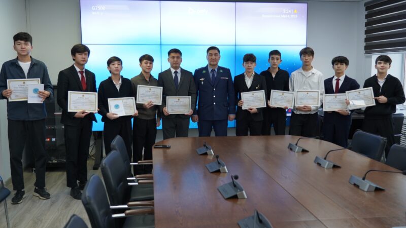 5 желтоқсан – Халықаралық волонтерлер күніне орай Ұлытау облысында волонтерлер марапатталды