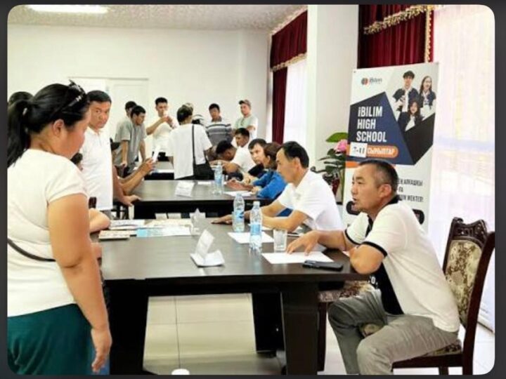 Мемлекеттік қызметке орналасуға арналған бос жұмыс орындары жәрмеңкесі өткізілді