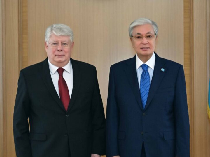 Президент Қасым-Жомарт Тоқаев Ресейдің Қазақстандағы елшісі Алексей Бородавкинді қабылдады