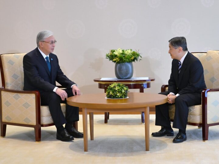 Мемлекет басшысы Жапония Императоры Нарухитомен кездесті