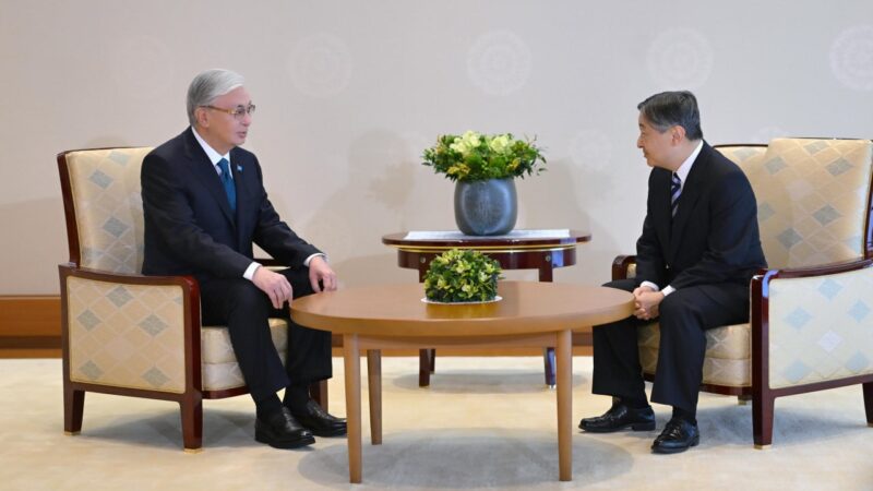 Мемлекет басшысы Жапония Императоры Нарухитомен кездесті