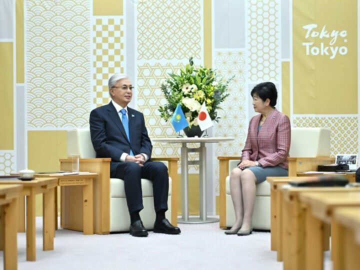 Мемлекет басшысы Токио губернаторы Юрико Коикэмен кездесу өткізді