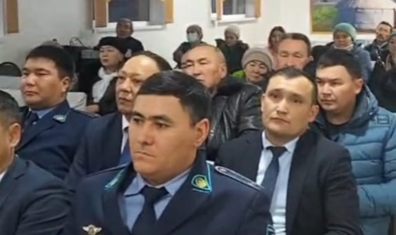 Аудан әкімі ауыл тұрғындарымен кездесті