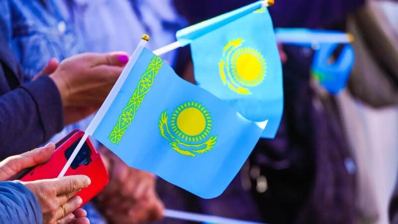 «Айдағаны бес ешкі, ысқырығы жер жаратынның» бәрі патриот емес – Мемлекет басшысы