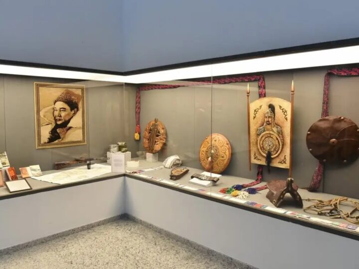 Тарихи деректерді қазіргі саясаттың мүддесіне пайдалануға болмайды – Президент