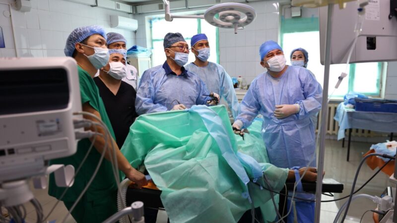 Хирургиядағы жаңа мүмкіндіктер енді Жезқазғанда қолжетімді