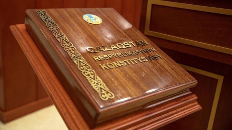 Алматылық жастар жаңа Конституция жобасын қолдады