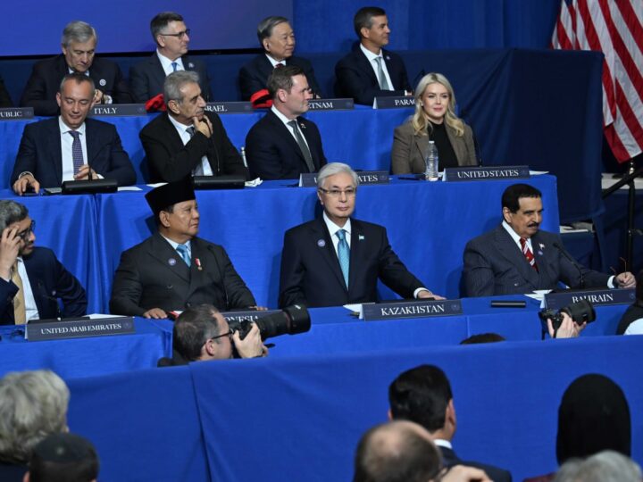 Мемлекет басшысы Қасым-Жомарт Тоқаев Бейбітшілік кеңесінің алғашқы отырысына қатысып жатыр