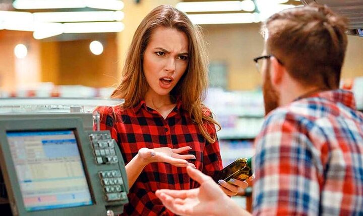 Как потребителью получить деньги при возврате товара