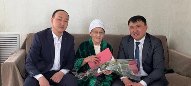 Аналарға құрмет көрсетті