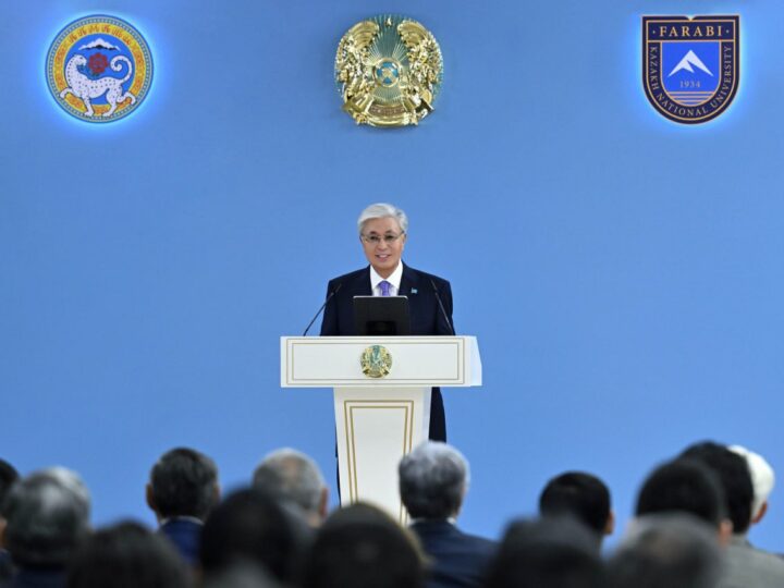 Келер ұрпақ біздің кейбір кемшіліктерімізге көз жұма қарайтын шығар – Мемлекет басшысы