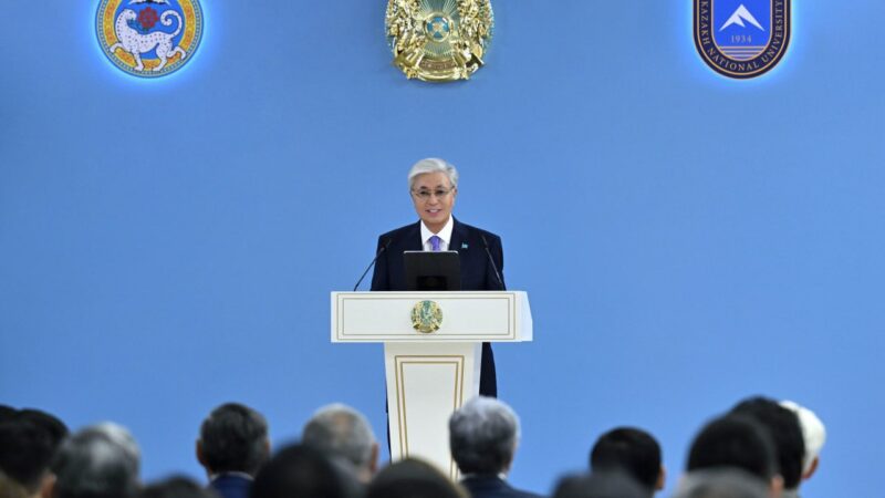 Келер ұрпақ біздің кейбір кемшіліктерімізге көз жұма қарайтын шығар – Мемлекет басшысы