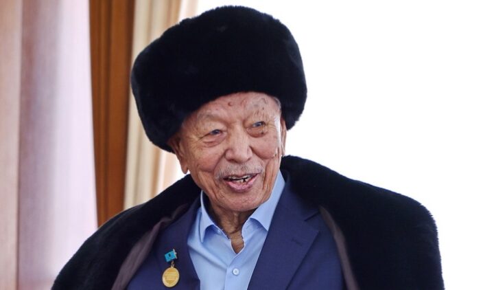 Абыз ақсақалдың бейнесі