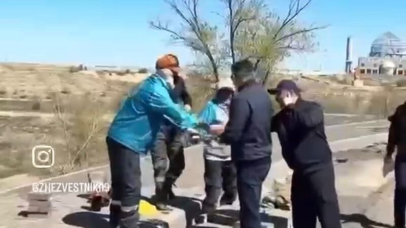 Дастан Рысбеков Жезқазған қаласын аралап, өңір орталығындағы абаттандыру және көгалдандыру жұмыстарының жай-күйімен танысты