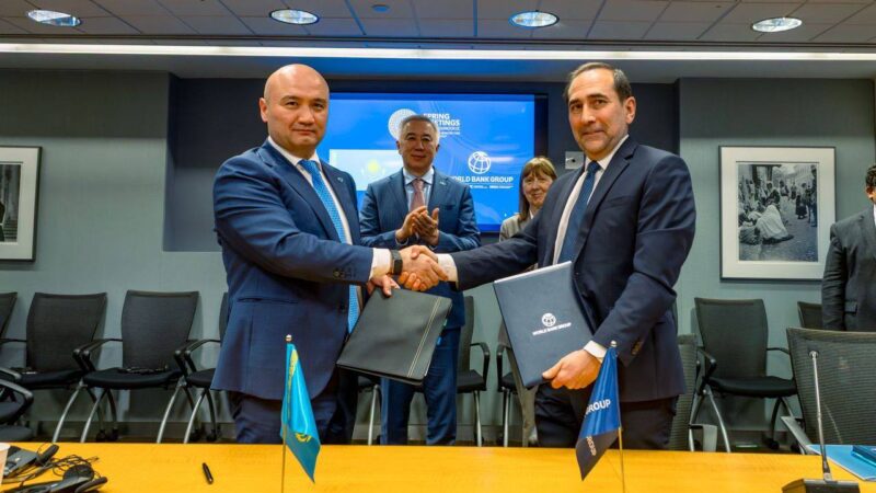 Қазақстанның транзиттік әлеуетін арттыратын ірі жоба: Вашингтонда «Қарағанды – Жезқазған» автожолы бойынша қаржыландыру келісімі жасалды