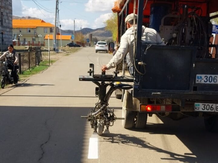 Жол сызықтары жаңартылуда