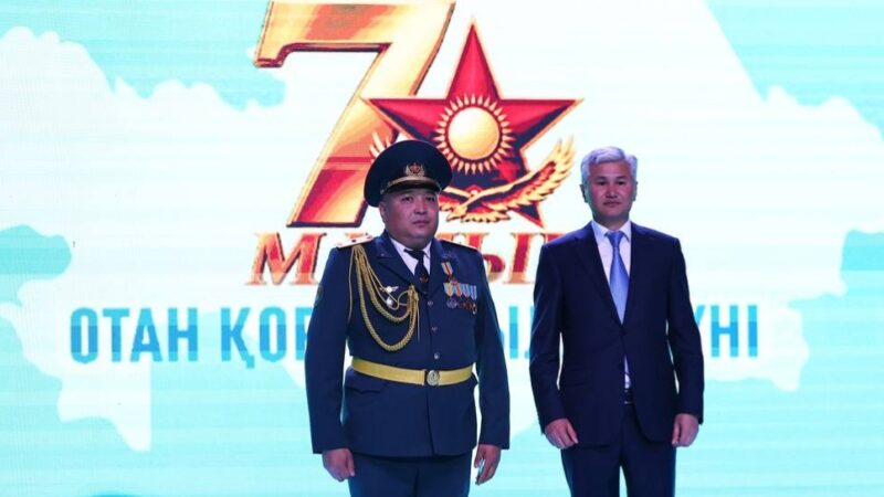 Ұлытау облысында Отан қорғаушылар күніне орай мерекелік концерт өтті
