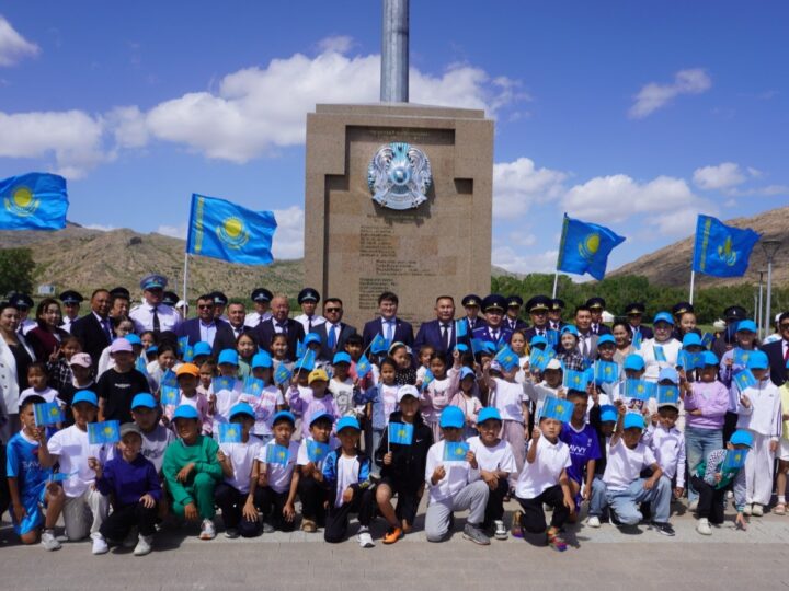 Ұлттың киелі құндылықтары Мемлекеттік рәміздер күні мерекеленді