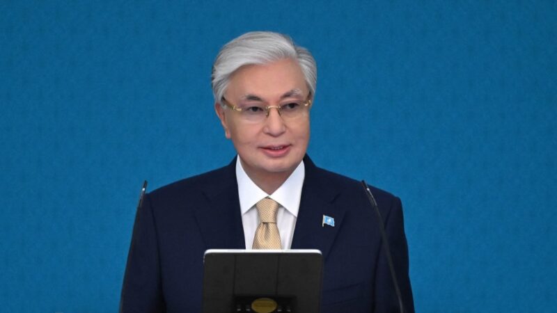 Мемлекет басшысы жалпыұлттық референдумға белсенді қатысқан медицина мамандарына ризашылығын білдірді