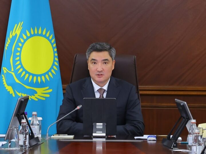 Олжас Бектенов: әрбір жауапты басшы жаңа Конституцияны жүзеге асыру үшін бар күш-жігерін жұмсайтынына сенімдімін