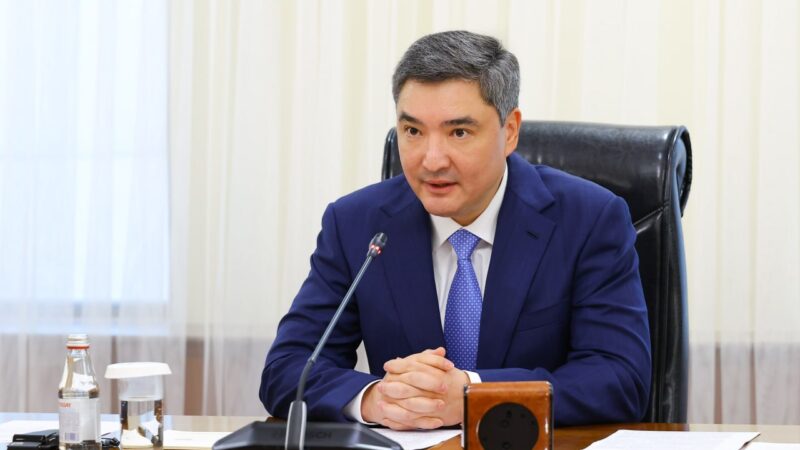 Олжас Бектенов ЕҚДБ, ExxonMobil және Marubeni басшылығымен инвестициялық ынтымақтастық мәселелерін талқылады