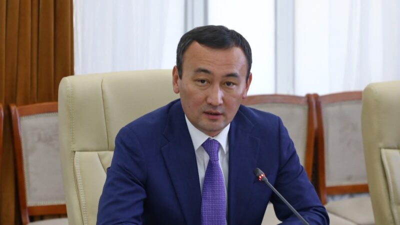 Ұлытау облысының әкімі Есет Байкен өңір ақсақалдарымен кездесті