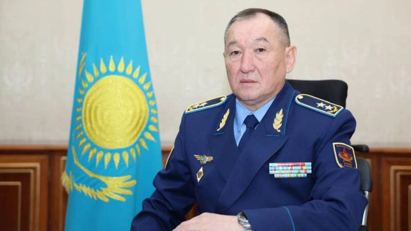 Дәурен Қосанов Қорғаныс министрі лауазымына тағайындалды