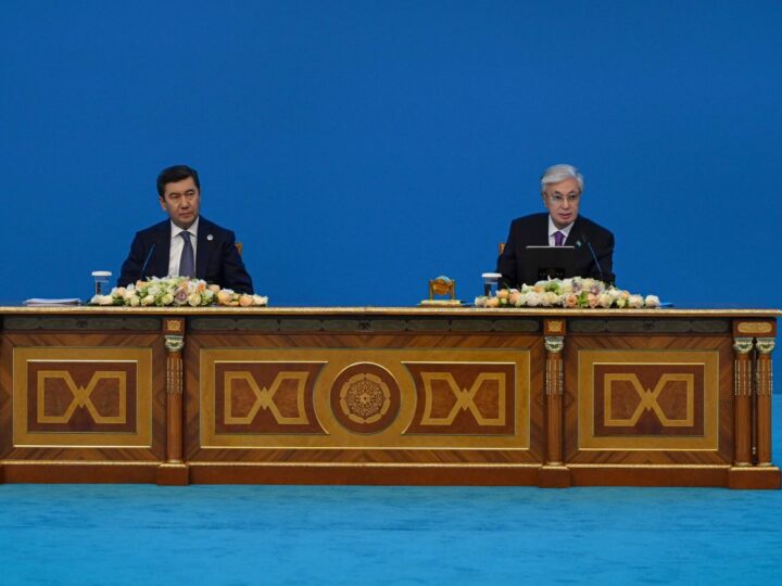Президент жазушыларды қала тақырыбына арналған шығармаларды көбірек жазуға шақырды