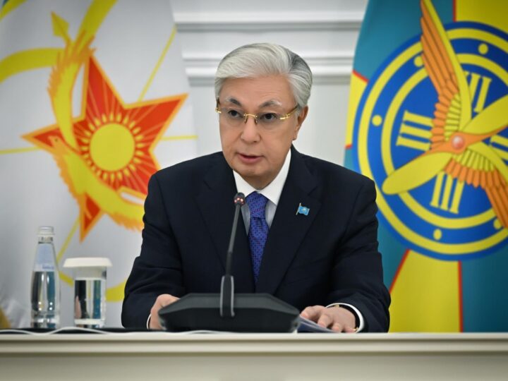 Президент оқу-жаттығу жиынына қатысқан әскери қызметшілер тиісті жабдықтармен, соның ішінде арнайы құтқару кеудешелерімен қамтамасыз етілмегенін айтты